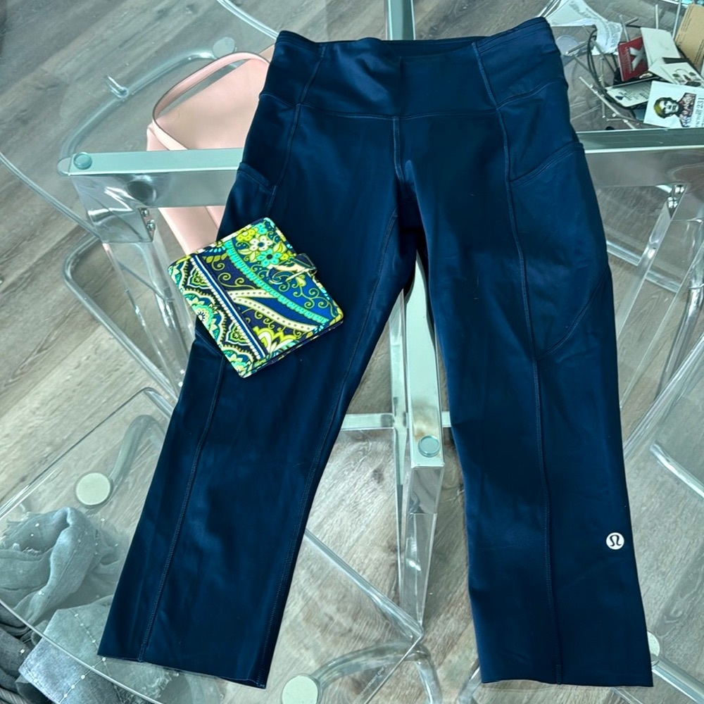 Lululemon crop leggings with Vera Bradley wallet bundle